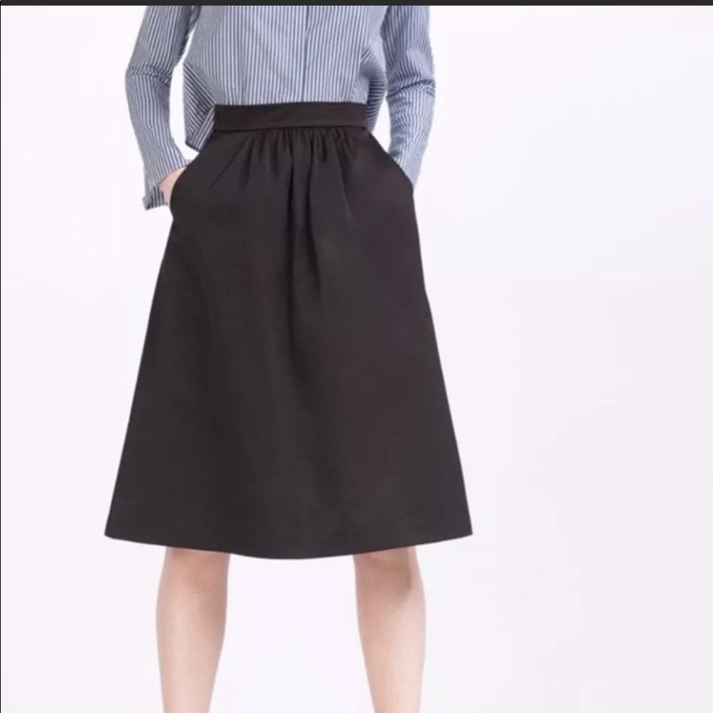 Zara Black Midi Skirt With Pocket